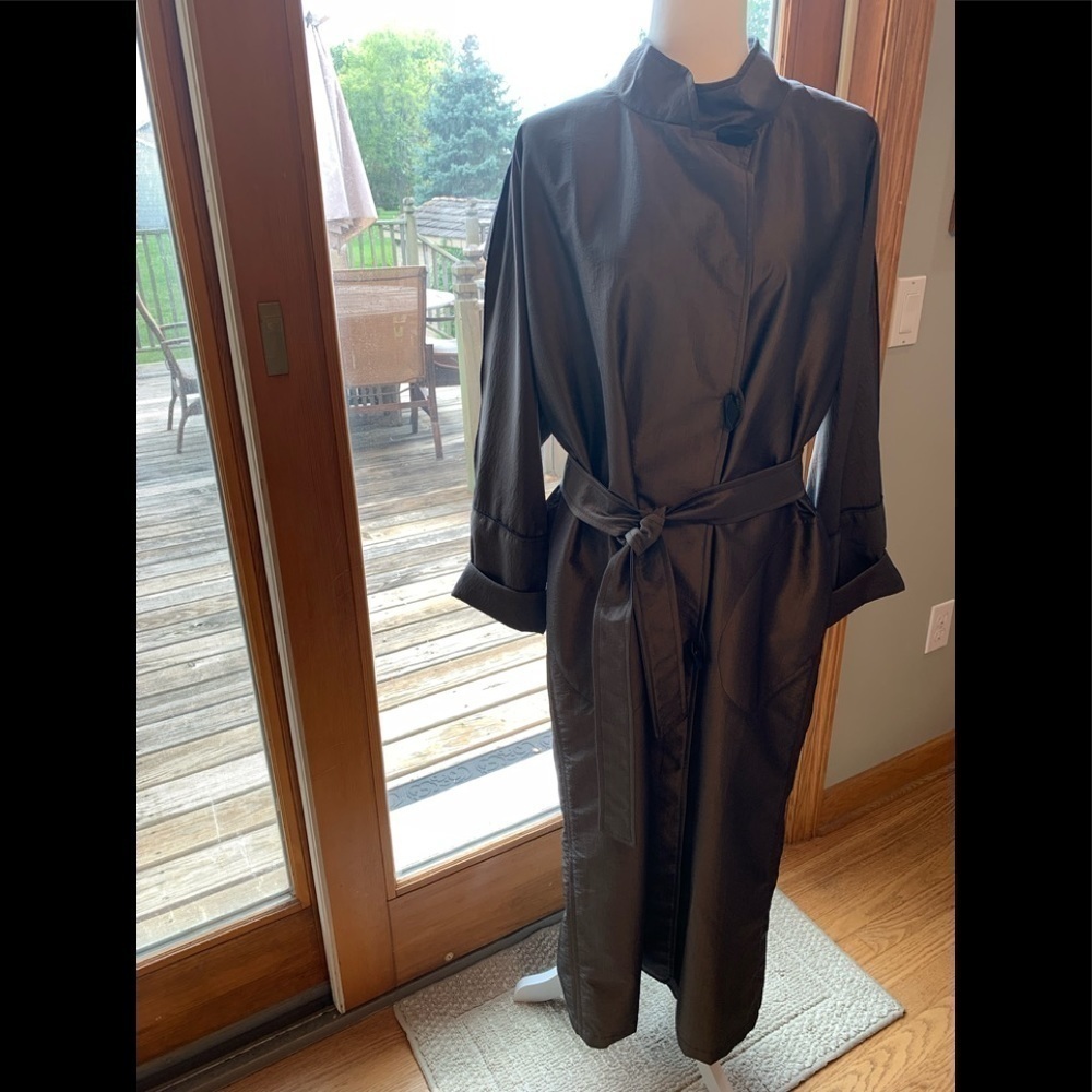 Gloriah Walsh | Art to Wear Trench in Light Bronze | S